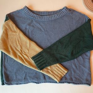 American Eagle Sweater